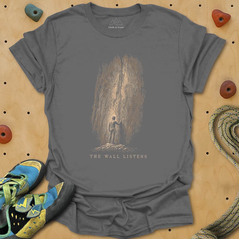 Wall Listens Tee